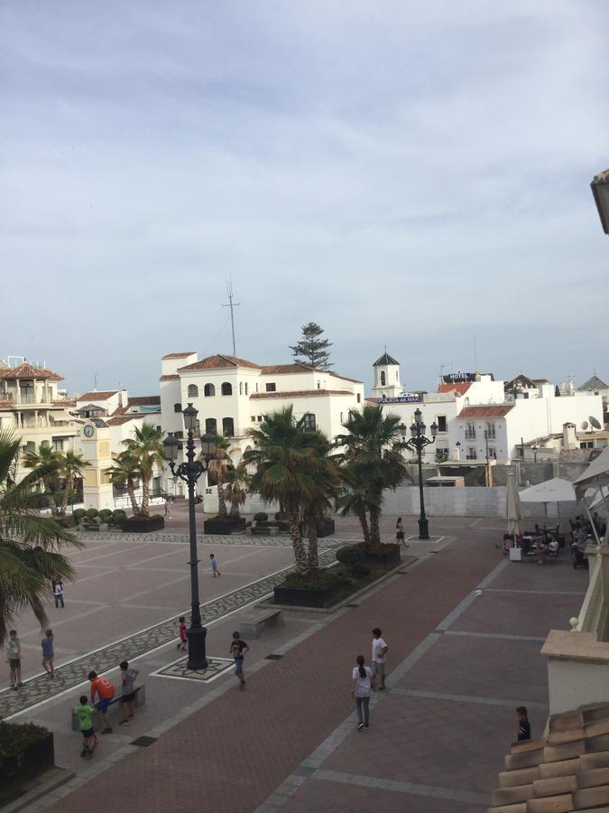 Plaza De Espana Boutique Apartment Nerja Exterior photo